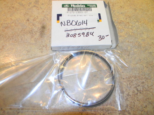 NEW Polaris Piston Ring set standard 3085984 272-23501-07