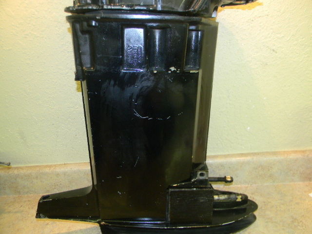 7315A7 Mercury Mariner 1976-1986 Driveshaft Housing 150 175 HP V6