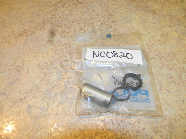 NOS Polaris ATV Snowmobile Rear Seal and Piston Kit 1930645 9990000