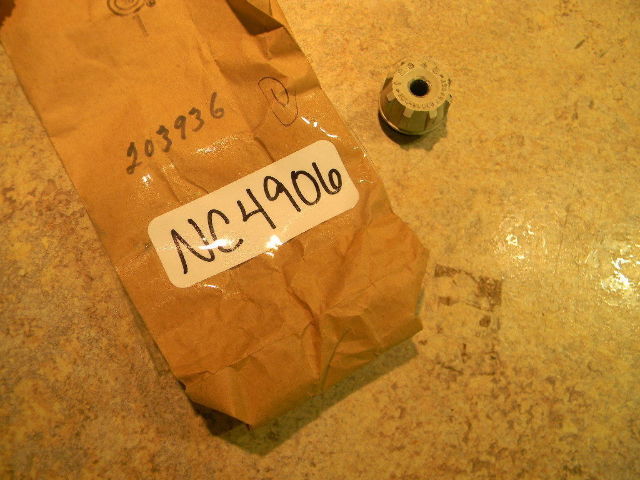 New Johnson Evinrude OMC Vintage Low Speed Knob 203936