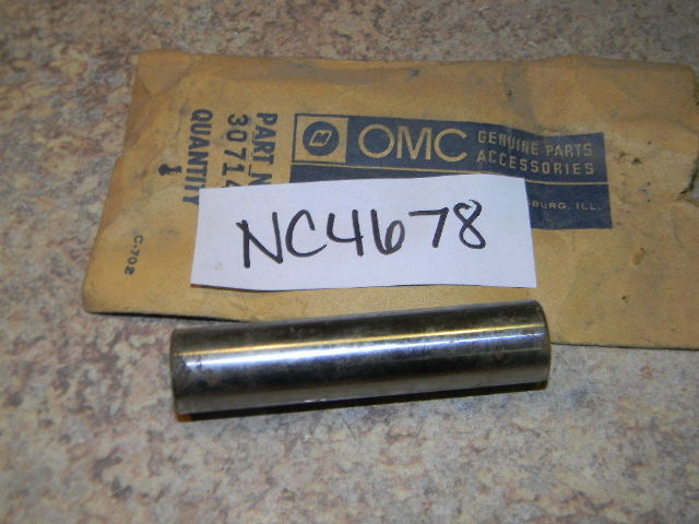 New Johnson Evinrude OMC Piston Wrist Pin 307145 1968-71 85 100 115 HP