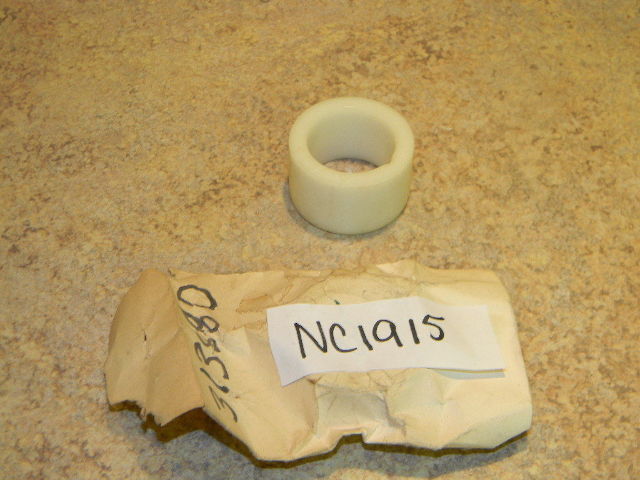 NOS OMC Johnson Evinrude Lower Bushing 313880