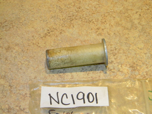NOS OMC Johnson Evinrude Stern Bracket Bushing 325914