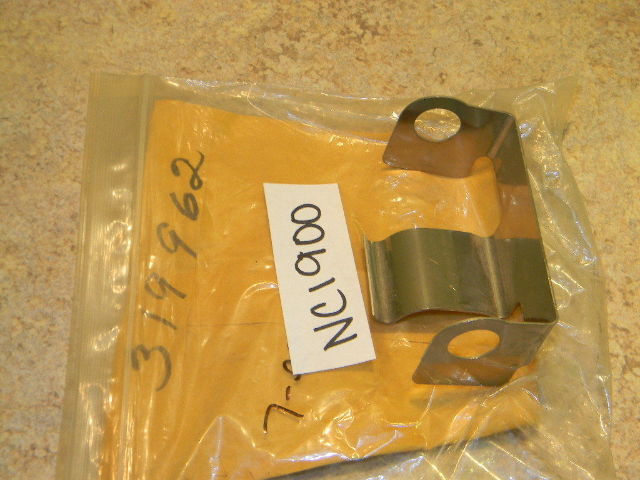NOS OMC Johnson Evinrude Dentent Trail Lock Arm 319962