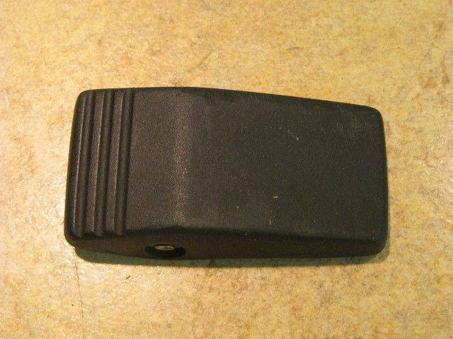 Johnson Evinrude Suzuki Side Cowling Fastener 5030943  61610-93901 1998-11&later