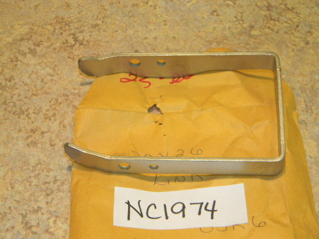 NOS OMC Johnson Evinrude Outboard Shallow Drive Link 320426