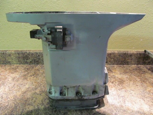 Johnson Evinrude Exhaust Housing 1975-1976 50 55 HP 320315