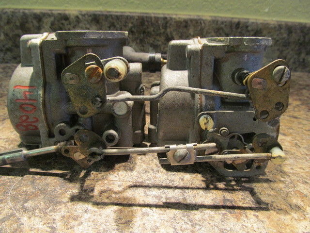 Johnson Evinrude Carburetor Assembly 1976 55 HP 581537