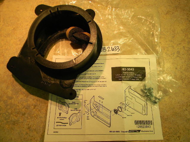 New GM 5 1/4 x 6 1/2 Speaker Adapter Bracket 82-3043