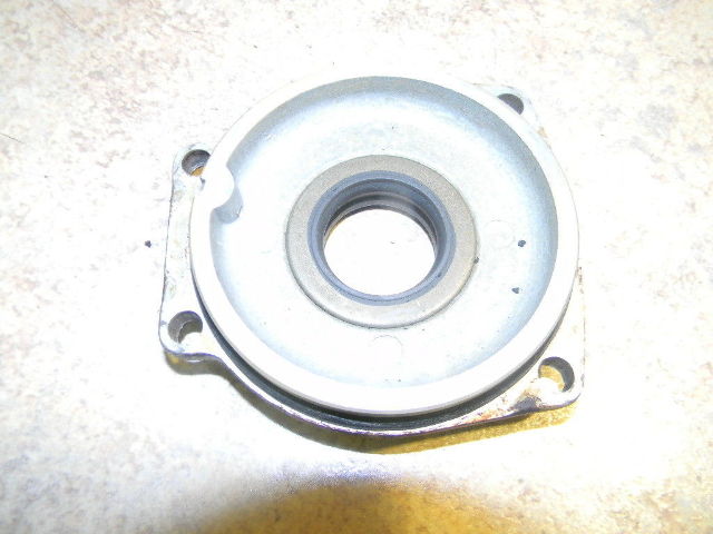 Mercury lower end cap 7809T1 1999-2006 135 140 150 175 200 HP