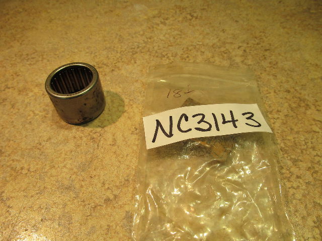 NEW Johnson Evinrude Bearing Assembly 377868