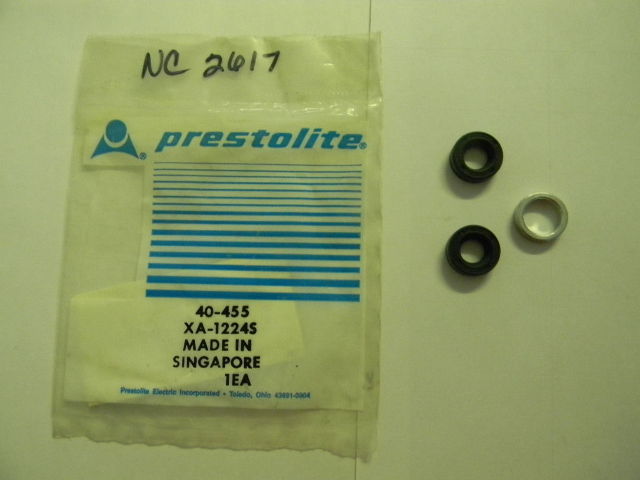Johnson Evinrude OMC New 1983-92 Drive End Seal Package 393429