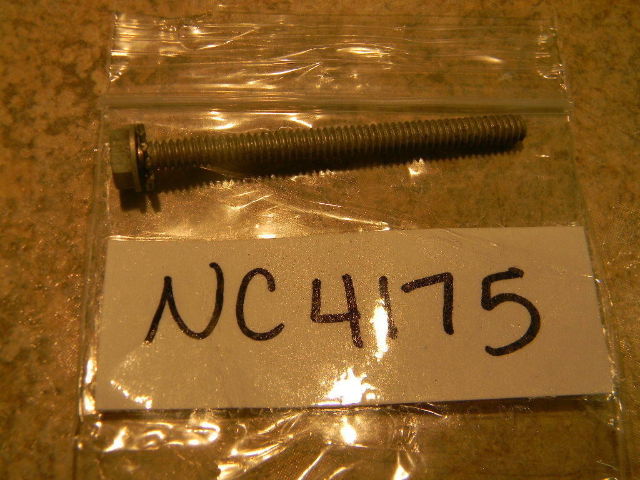 New Johnson Evinrude OMC Screw 309716