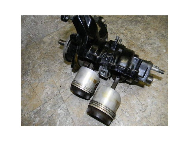 1970 Mercury Crankshaft & Piston Front Powerhead Crankcase 4072 415-4072 20 HP