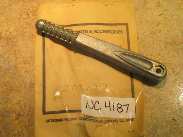 New Johnson Evinrude OMC Steering Handle 203122