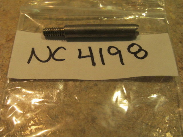 New Johnson Evinrude OMC Vintage Shaft 304740