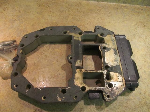 Johnson Evinrude Adaptor Plate 339925 1994-97 90 115 HP