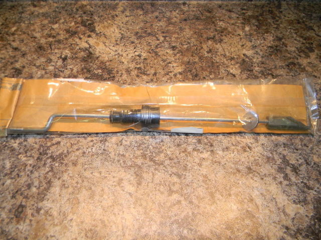 New Yamaha Mariner Shift Cam Short 84016M 682-44150-00-00  1979-1995 9.9 15 hp