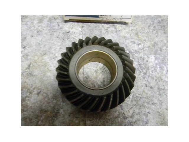 1968 100 HP V4 Evinrude Johnson Electric Fwd Gear 381842 NEW