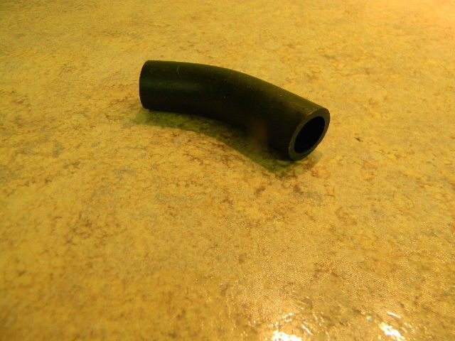 New Johnson Evinrude OMC 1968 Thermostat Port Hose 305644