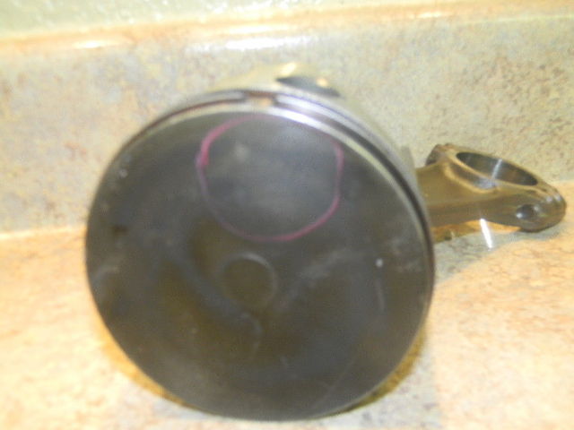Mercury port piston & connecting rod .020 1990-1999 135 150 175 200 V6