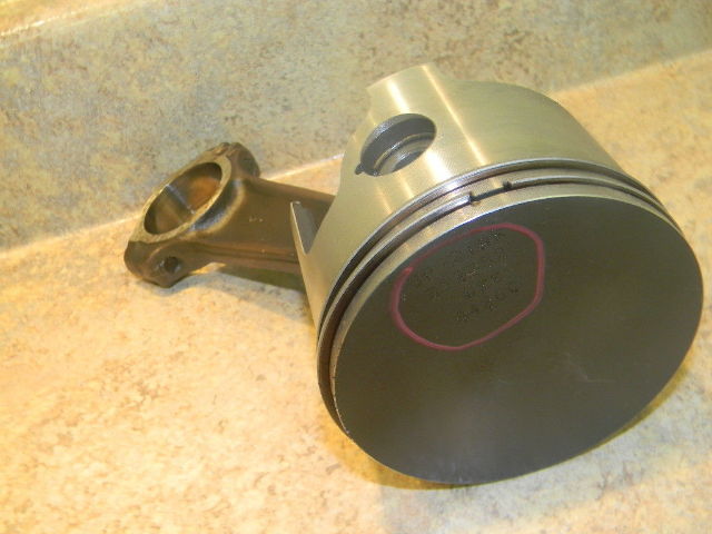 Mercury starboard piston & connecting rod .020 1990-1999 135-200 HP V6