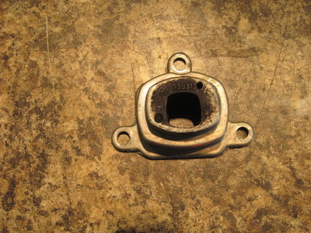 Johnson Evinrude Adaptor 339313 1995-2001 9.9 15 HP 4 Stroke