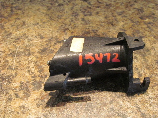 Johnson Evinrude Air Inlet Horn 338914 1995-2001 9.9 15 HP