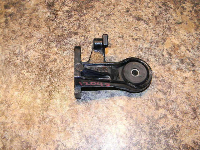 Johnson Evinrude 1980-2005 Front STBD Support 35 40 45 48 50 60 HP