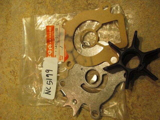 NEW Suzuki H2O Pump Impeller Kit 17400-95350 95351 1984 DT 50 HP