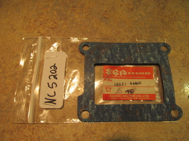 NEW Suzuki Gasket Inlet Case 13121-94500 94510 1986-2001 DT 115 140 HP