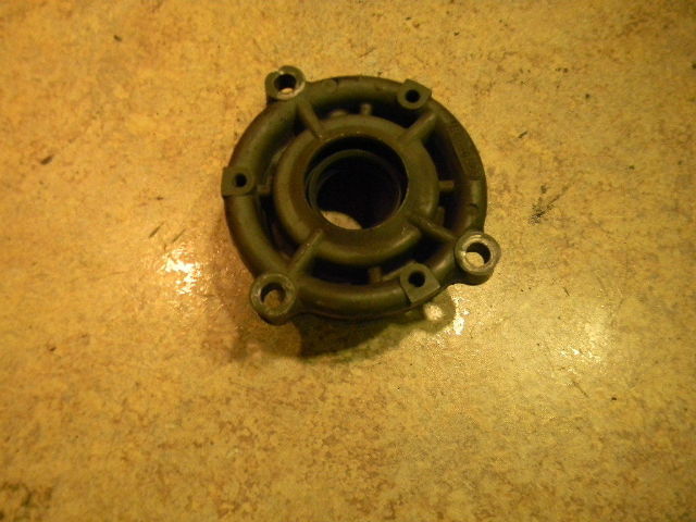 Mercury Lower End Cap Assembly 5117A1 1973-1975 65 HP