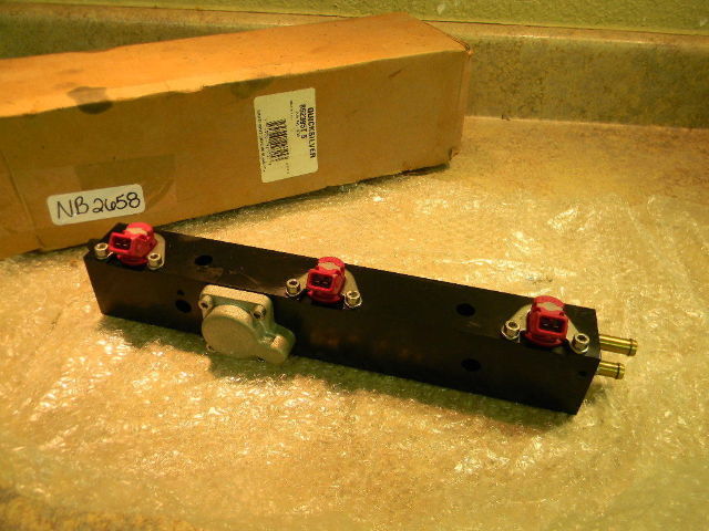 NEW Mercury Quicksilver Starboard Fuel Rail 852395T5