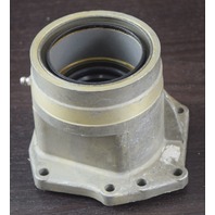 NEW OLD STOCK! 1980-1985 OMC Retainer & Bushing 982606 0982606 2.5 3.0 L
