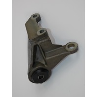 313839 Johnson Evinrude 1968-2001 Engine Cover Bracket Port 40 50 55 60 65 + HP