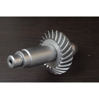 LIKE NEW! Mercruiser Gear Assembly C# 821823 - 24 teeth - 13 splines