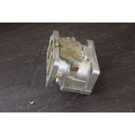 WH-34-2 9242A11 Mercury 1976-1989 Middle Carburetor Body 175 HP CLEAN
