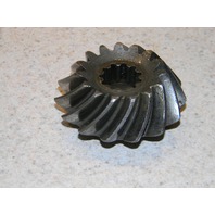 Mercury outboard Pinion Gear 43-98647 From 1980 225 HP V6