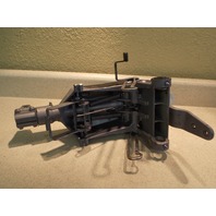 5000697 438298 Johnson Evinrude 1997-2001 Swivel Bracket & Steering Arm 25 35 HP