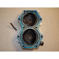 Johnson 115 HP Cylinder Head Stbd 324529 1978-1981 85 90 100 115 140 HP