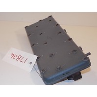 Yamaha Exhaust Plate 688-41113-00-9M 688-41111-00-9M 1984-2001 75 80 80 90 HP