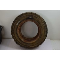 Super Sidewall 7.00 x 15  Forklift Tire 14 Ply Rating - Nylon Tubing - 7.00-15