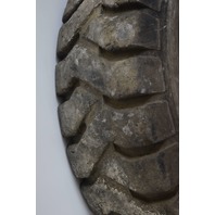 Gateway 7.00 x 15 Forklift Tire from an Allis Chalmers Lift 12 Ply Nylon 7.00-15