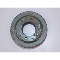 Johnsons Evinrude Oil Retainer Housing 303050 397186 1965-76 1983-86 33 40 HP