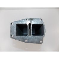 315954 Johnson Evinrude 1971-1982 Inner Exhaust Housing 50 55 60 HP