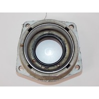 Johnson Evinrude OMC Bearing Carrier 911683