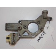 323791 Johnson Evinrude 1976-1980 Starboard Bracket 25 35 HP