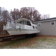 Marinette 34 Aluminum Houseboat LOTS OF POTENTIAL 1967