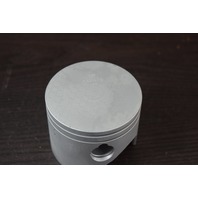 435547 Johnson Evinrude 1994-01 Piston Standard 40 50 60 65 70 HP REFURBED