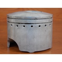 Johnson Evinrude Piston Stbd .030 OS 1997-1999 90 115 150 175HP 439528 C# 439866